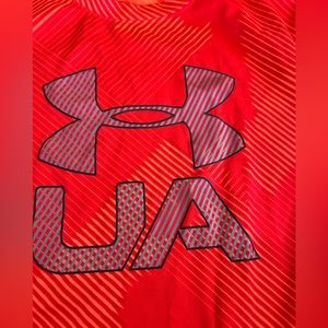 Under Armour dri fit tshirt size medium